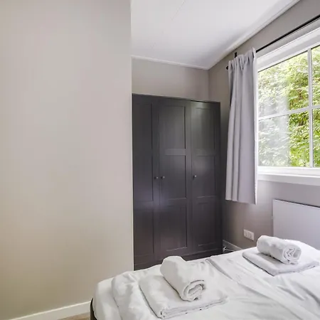 度假居 Heerlijk Vakantiehuis Voor Het Gezin Op De Veluwe 伊皮