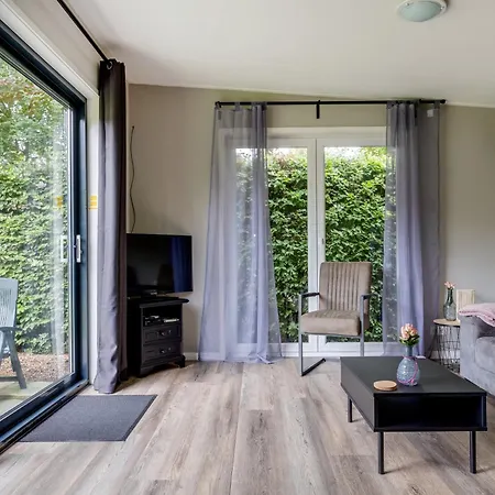 度假居 Heerlijk Vakantiehuis Voor Het Gezin Op De Veluwe 伊皮