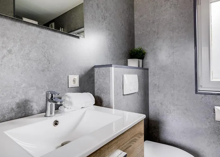 Heerlijk Vakantiehuis Voor Het Gezin Op De Veluwe بيت للعطل إبّ