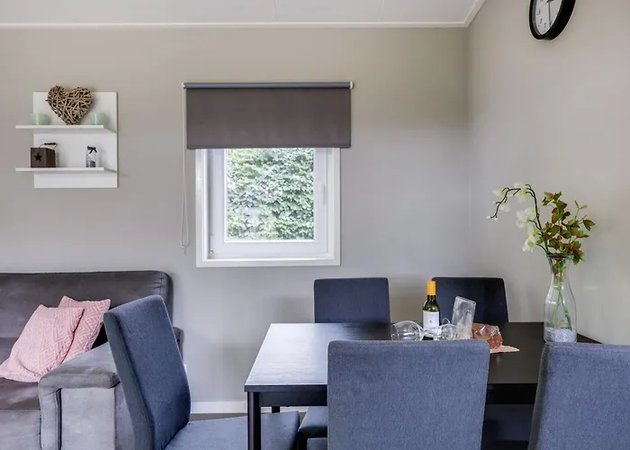 Heerlijk Vakantiehuis Voor Het Gezin Op De Veluwe * إبّ