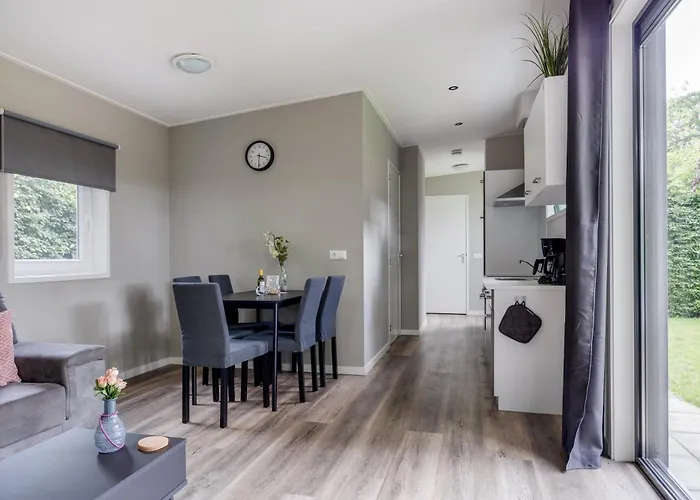 Heerlijk Vakantiehuis Voor Het Gezin Op De Veluwe بيت للعطل